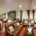 Hotel La Rivera