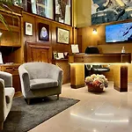 La Rivera Hotel 2*