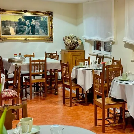 La Rivera Otel Arenas De Cabrales