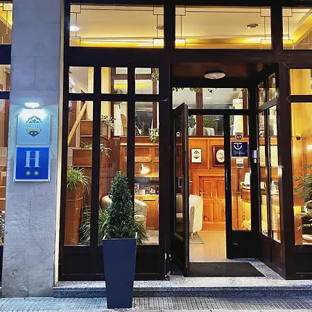 La Rivera Otel Arenas De Cabrales