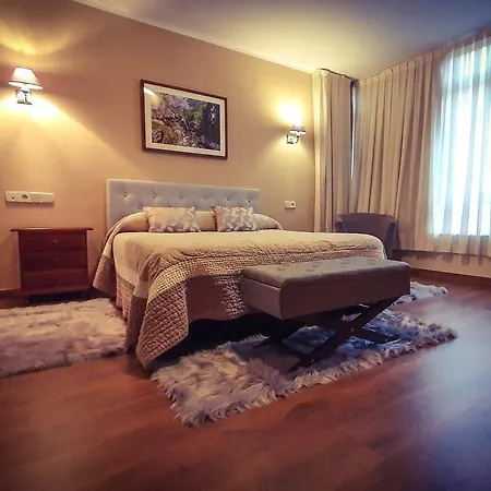 Otel La Rivera Arenas De Cabrales