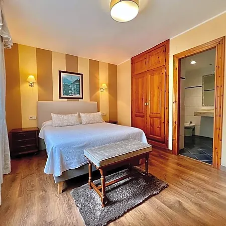 La Rivera Hotell
