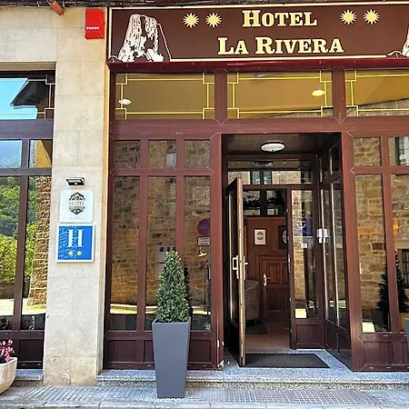 Hotell La Rivera