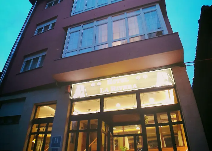 Hotel La Rivera Arenas De Cabrales