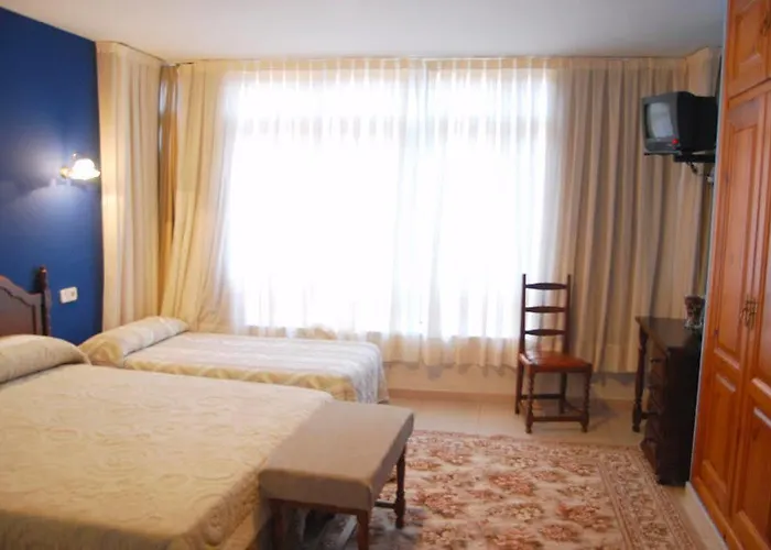 Hotel La Rivera Arenas De Cabrales